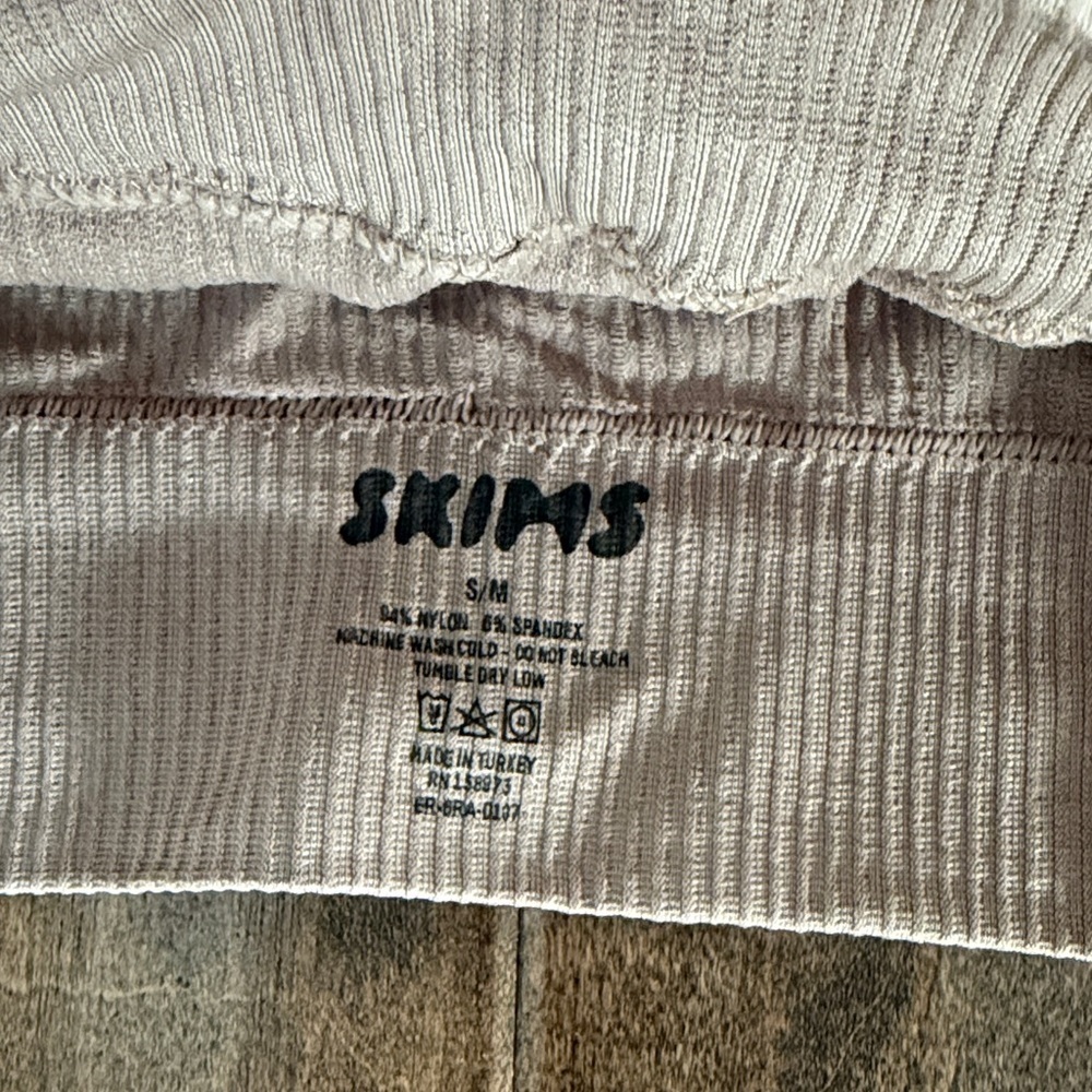 Skims Rib High Neck Bralette - Picture 6 of 7